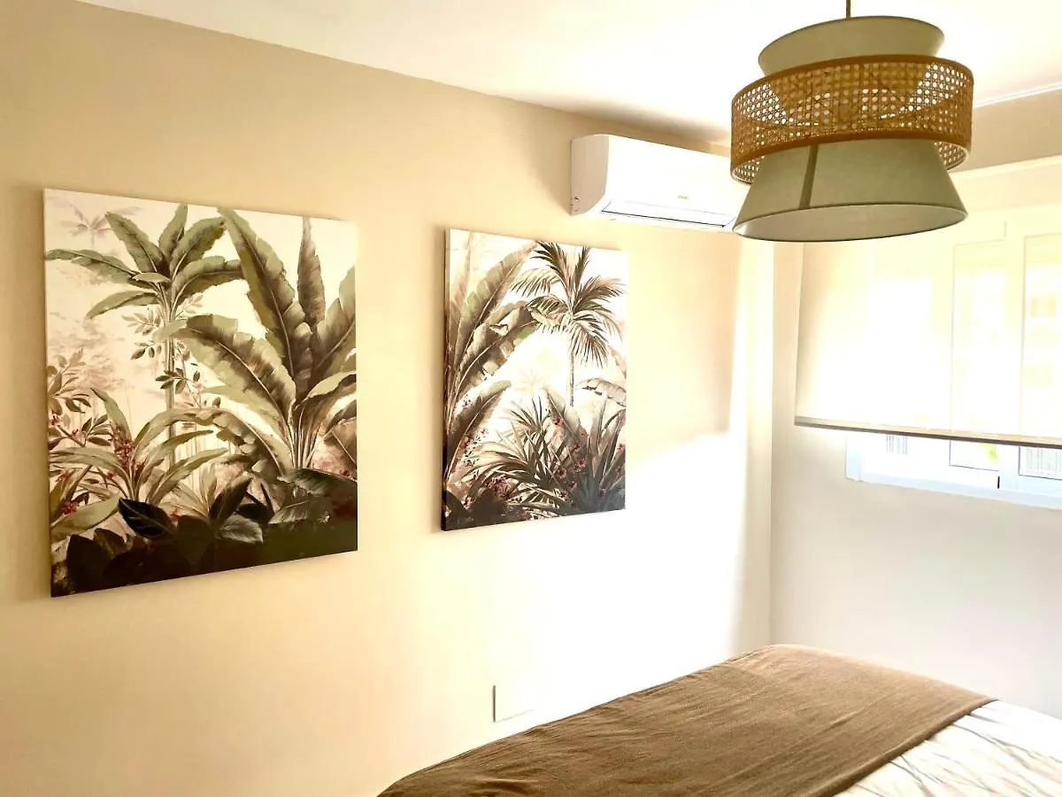 Piso Centrico En Calle Luis Vives 1, 贝纳尔马德纳 公寓