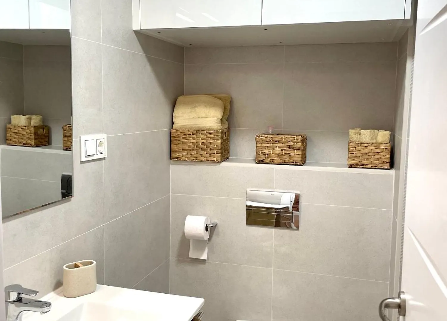 公寓 Piso Centrico En Calle Luis Vives 1, 贝纳尔马德纳