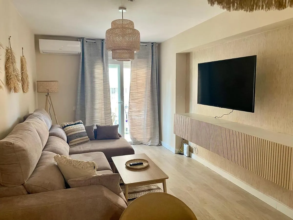 公寓 Piso Centrico En Calle Luis Vives 1, 贝纳尔马德纳